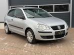 Volkswagen POLO 1.4 TOUR EDITION / AIRCO STOELVERWARMING PDC, Auto's, Traction-control, Gebruikt, Bedrijf, Handgeschakeld