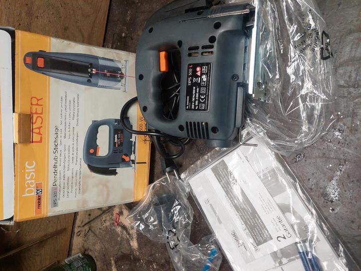 Decoupeerzaag nieuw!, Doe-het-zelf en Verbouw, Gereedschap | Zaagmachines, Nieuw, Decoupeerzaag, 600 tot 1200 watt, 30 tot 70 mm
