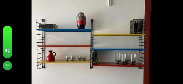 Tomado wandrek / Vintage boekenrek /  jaren 50 boekenrek, Huis en Inrichting, Woonaccessoires | Wandplanken en Boekenplanken, Ophalen of Verzenden