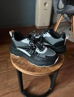 CoCo Bella Sneakers - Stijlvol en Comfortabel!, Ophalen of Verzenden, Zo goed als nieuw, Zwart, Sneakers of Gympen