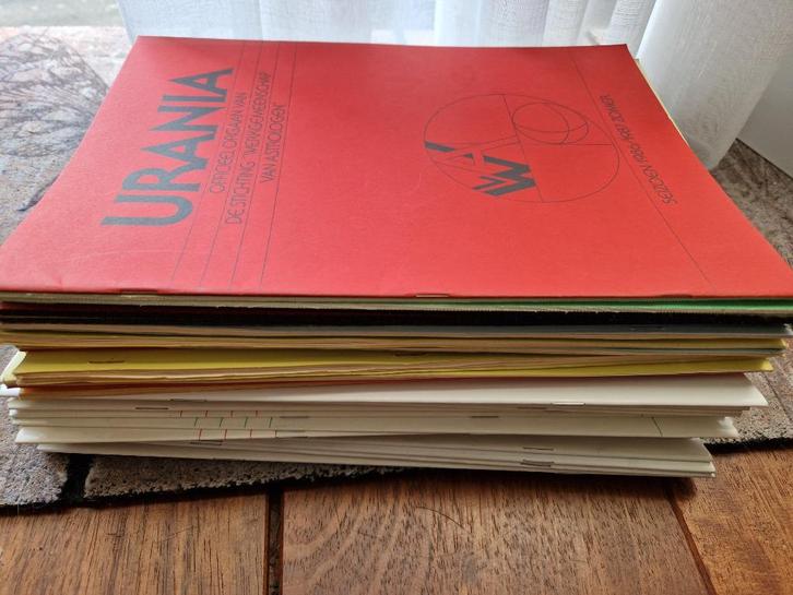 Tijdschrift Urania, Boeken, Tijdschriften en Kranten, Zo goed als nieuw, Ophalen