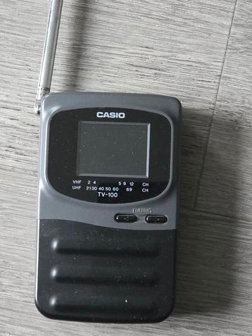 Vintage Casio TV-100 Draagbare TV werkt beschikbaar voor biedingen