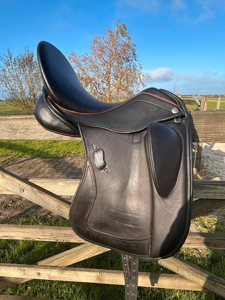 Zaldi Drim (2x) zwart en bruin, Zaldi Kira Klass zwart, Dieren en Toebehoren, Paarden en Pony's | Zadels, Gebruikt, Dressuur, Ophalen of Verzenden