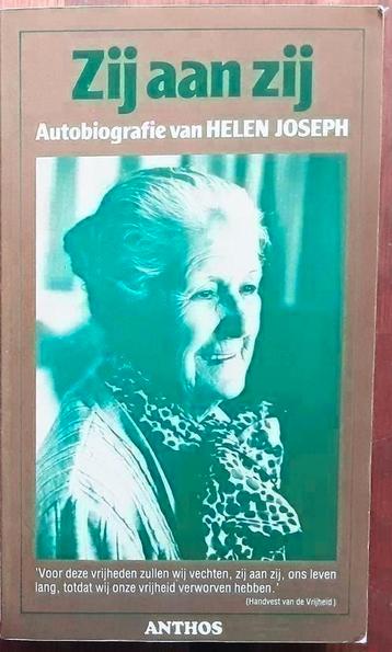 Zij aan zij - Helen Joseph beschikbaar voor biedingen