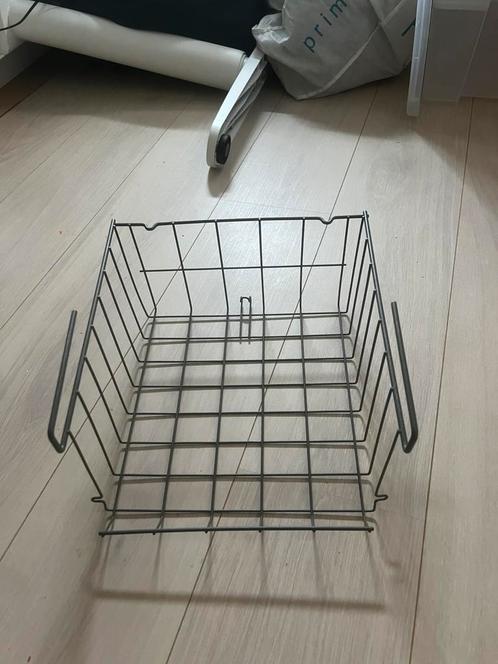 OBSERVATÖR Hangmand, grijsbruin ivar ikea, Huis en Inrichting, Woonaccessoires | Krantenbakken en Lectuurbakken, Zo goed als nieuw