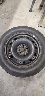 Winter autobandenset met stalen velg - 185/60R15, Auto diversen, Overige Auto diversen, Ophalen