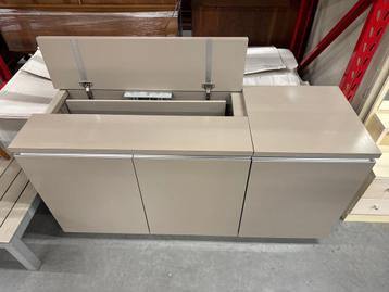 Dressoir met TV-lift - Designmeubel beschikbaar voor biedingen