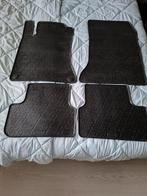 Mercedes rubber automatten set w176/w246, Auto diversen, Automatten, Ophalen, Zo goed als nieuw