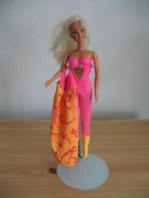 Zeldzaam Barbie Supergirl Glittercape Vintage, Verzamelen, Poppen, Zo goed als nieuw, Pop, Ophalen of Verzenden