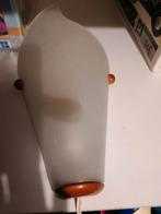 Sfeervolle wandlamp met kersenhouten basis, Ophalen of Verzenden, Gebruikt, Glas, Vintage