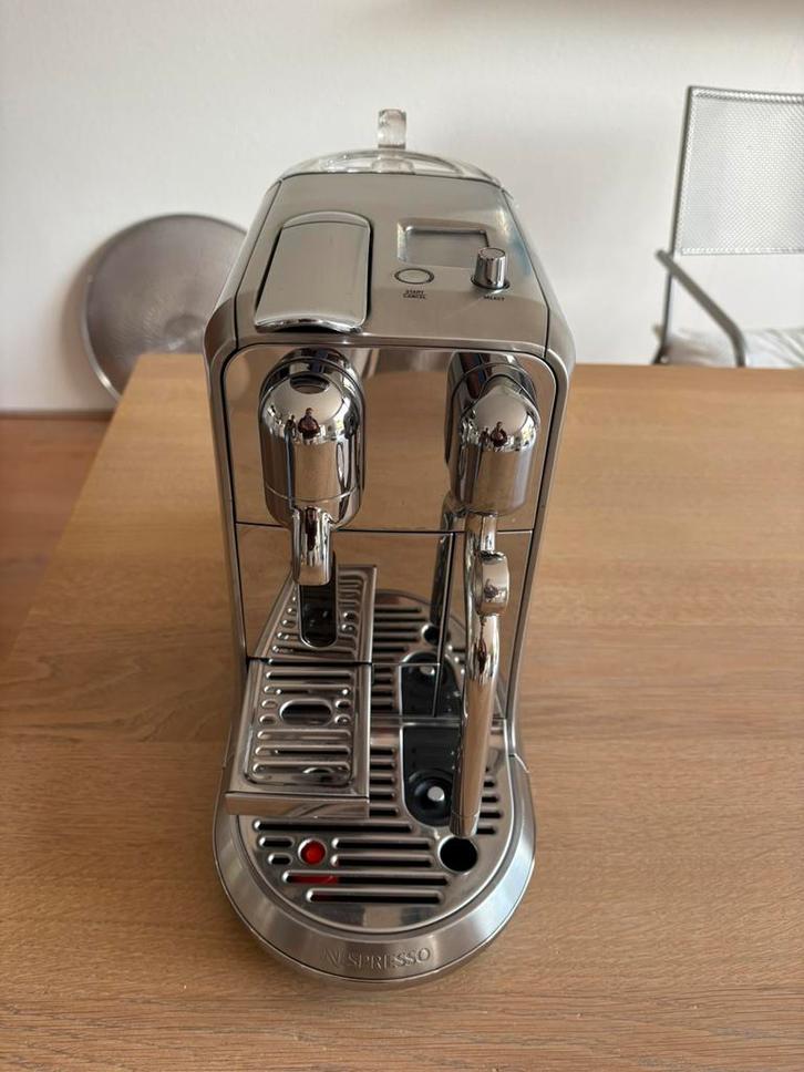Nespresso Creatista Plus, Witgoed en Apparatuur, Koffiezetapparaten, Gebruikt, Koffiepads en cups, Combi, 4 tot 10 kopjes, Afneembaar waterreservoir