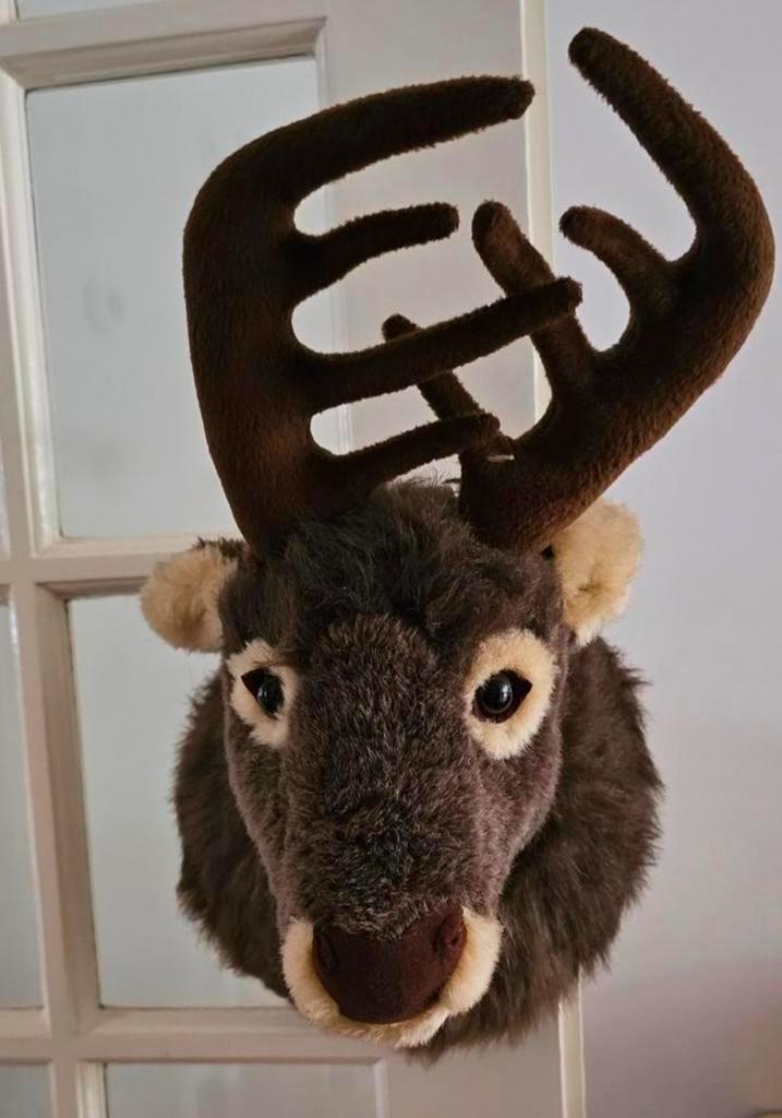 Hertenkop voor aan de muur- plush - Verzend ook., Diversen, Kerst, Ophalen