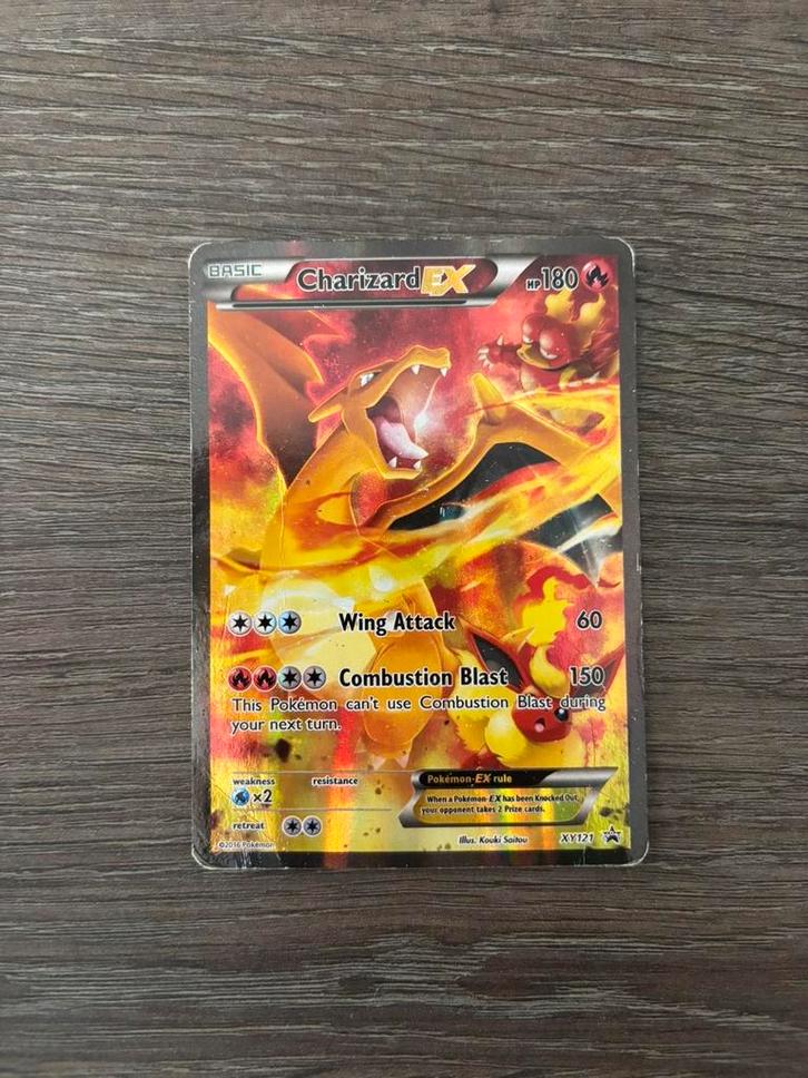Charizard #xy121 - X en Y promo, Hobby en Vrije tijd, Verzamelkaartspellen | Pokémon, Zo goed als nieuw, Ophalen of Verzenden