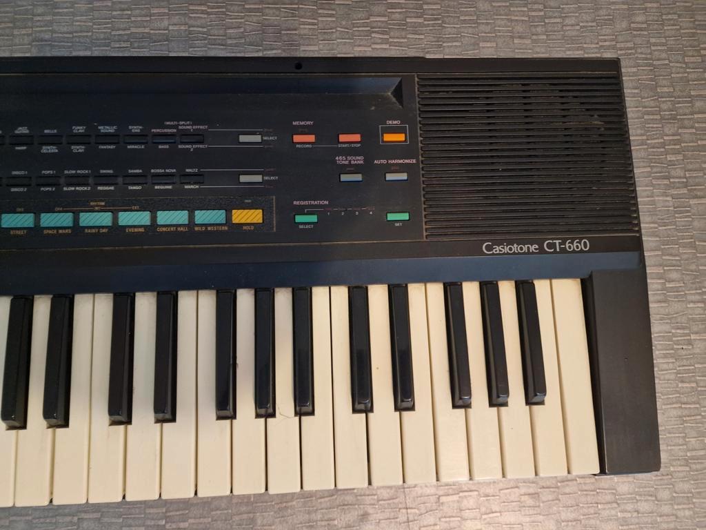 ≥ Casio Casiotone CT-660 keyboard vintage jaren 90 1990
