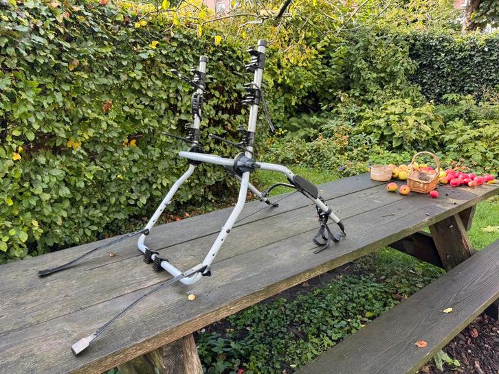 Mooie Thule ClipOn 3 Fietsendrager achterklep Utrecht, Auto diversen, Fietsendragers, Zo goed als nieuw, Achterklepdrager, 3 fietsen of meer