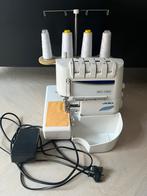Juki lockmachine MO-1000, Hobby en Vrije tijd, Ophalen of Verzenden, Zo goed als nieuw, Lockmachine