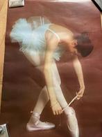 Oude grote  poster, ballerina, jaren 70, Verzamelen, Sport, Gebruikt, Ophalen of Verzenden, A1 t/m A3