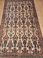 Vintage handgeknoopt perzisch tapijt ghom 230x130, 200 cm of meer, 100 tot 150 cm, Gebruikt, Rechthoekig