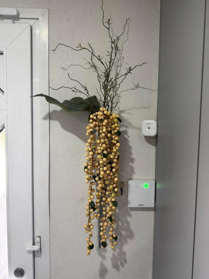 RVS Muurvaas met Kunstplant, Huis en Inrichting, Woonaccessoires | Wanddecoraties, Zo goed als nieuw, Ophalen of Verzenden