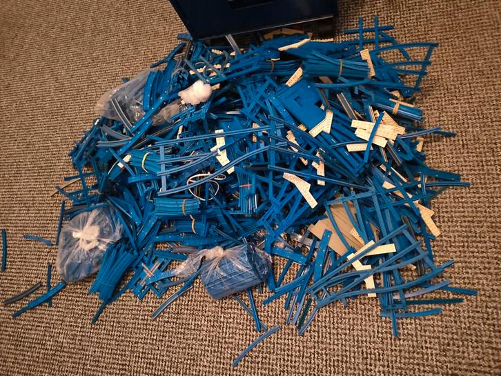 Mega partij blauwe rails trein 4,5 en 12 volt 14 kilo igst., Kinderen en Baby's, Speelgoed | Duplo en Lego, Gebruikt, Lego, Complete set