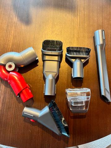Dyson V12 Accessoires - Complete Set beschikbaar voor biedingen