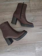 Excellent korte donkerbruine leren laarzen maat 37, Bruin, Lage of Enkellaarzen, Nieuw, Ophalen of Verzenden