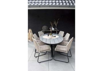 Ovalen Polywood Tuintafel | Mona Rope tuinstoelen beschikbaar voor biedingen