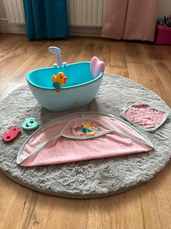 Baby Born Badje 2 Setjes met Geluid, Kinderen en Baby's, Speelgoed | Poppen, Zo goed als nieuw, Overige typen, Ophalen