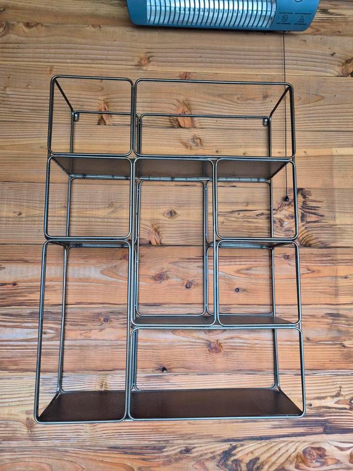 Wandrek Goud/Zwart metaal - Stijlvol en Praktisch, Huis en Inrichting, Woonaccessoires | Wandplanken en Boekenplanken, Ophalen