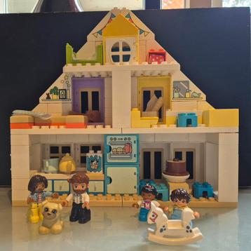 LEGO DUPLO Modulair Speelhuis 10929 beschikbaar voor biedingen