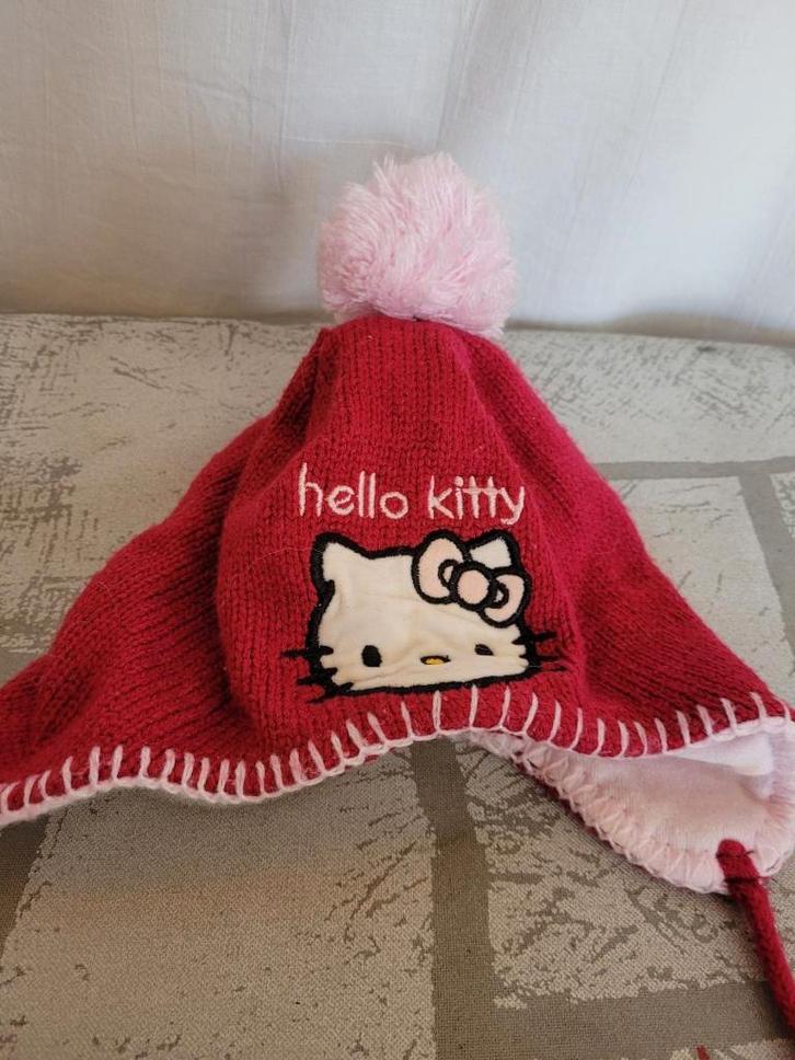 Schattige Hello Kitty Muts, Maat 62/68 Merk Hello Kitty, Kinderen en Baby's, Babykleding | Maat 62, Zo goed als nieuw, Meisje