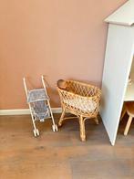 Rotan baby bedje, kinderwagen en Paola Reina pop, Ophalen, Zo goed als nieuw, Babypop