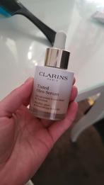 Clarins paris Tinted oleo serum 02.5, Ophalen of Verzenden, Zo goed als nieuw, Verzorging