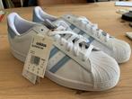 Adidas Superstar maat 44 2/3, Wit, Nieuw, Ophalen of Verzenden, Sneakers of Gympen