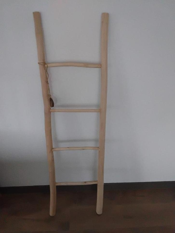 Houten Ladder - Decoratief, Doe-het-zelf en Verbouw, Ladders en Trappen, Ophalen of Verzenden