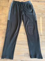 Zwarte trainingsbroek Primark mt 152, Ophalen of Verzenden, Zo goed als nieuw, Broek