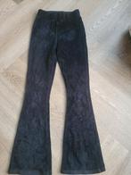 Meisjes zwarte flared velourse ribbroek maat 140, Broek, Europe Kids, Meisje, Ophalen of Verzenden