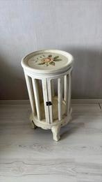 Brocante theetafeltje, Huis en Inrichting, Kasten | Overige, Ophalen, Zo goed als nieuw