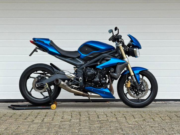 Triumph Street Triple 675 ABS 25kW kenteken, Motoren, Motoren | Triumph, Particulier, Naked bike, meer dan 35 kW, 3 cilinders