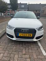 Audi A1 1.0 Tfsi 70KW Sportback 2016 Wit, Voorwielaandrijving, Stof, Zwart, 95 pk