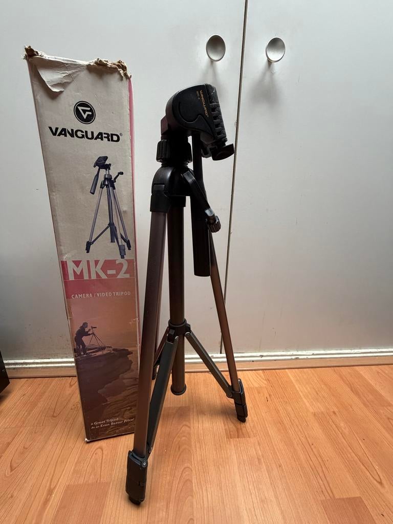 Vanguard MK-2 Camera/Video Driepoot Statief, Gebruikt, Minder dan 150 cm, Met balhoofd, Ophalen of Verzenden