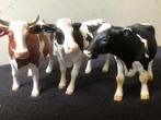 Drie mooie koeien van Schleich en Ravensburger Duitsland., Ophalen of Verzenden, Zo goed als nieuw, Boerderijdier, Beeldje of Figuurtje