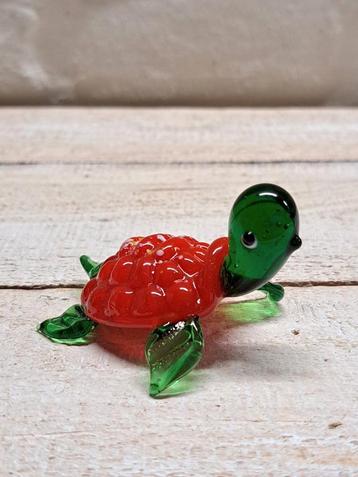 Glazen Schildpad  beschikbaar voor biedingen