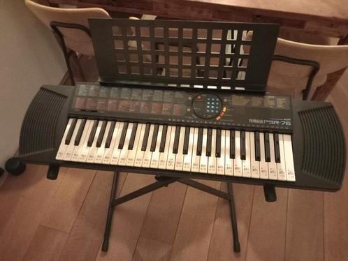 Yamaha keyboard psr-76 met standaard, Muziek en Instrumenten, Keyboards, Zo goed als nieuw, 49 toetsen, Yamaha, Met standaard