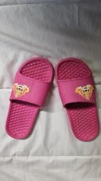 Roze gedragen slippers opdruk paw patrol maat 29/30, Ophalen of Verzenden, Gebruikt, Meisje, Overige typen