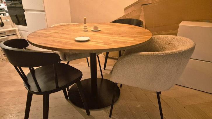 Ronde eiken tafel 120cm - Zwarte poot, Huis en Inrichting, Tafels | Eettafels, 100 tot 150 cm, 100 tot 150 cm, Rond, Ophalen