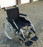 Nette rolstoel inklapbaar met remmen voor de begeleider, Diversen, Rolstoel, Rolstoel, Zo goed als nieuw, Duwrolstoel