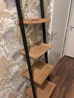 Decoratieve Plankenladder, Ophalen