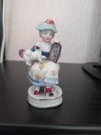 Beeldje uit 1920 porselein, Ophalen of Verzenden