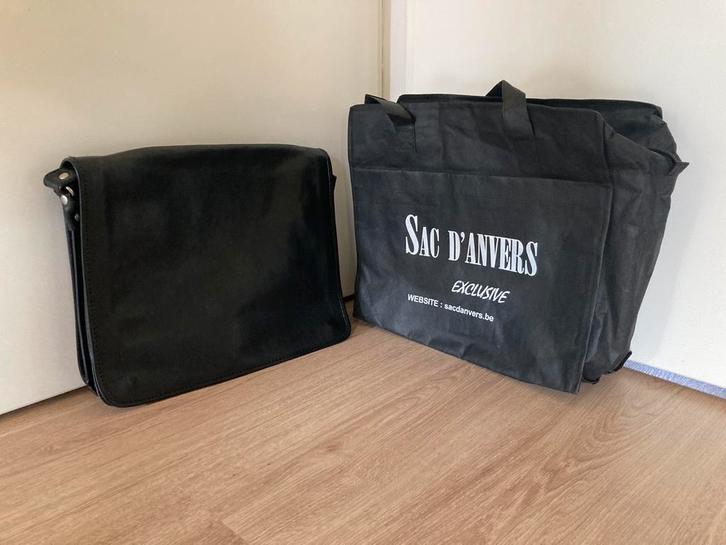 Nieuwe leren schoudertas van Vera Pelle, Sieraden, Tassen en Uiterlijk, Tassen | Schoudertassen, Nieuw, Overige merken, Zwart